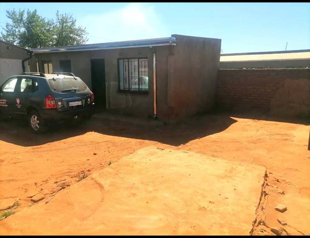 1 BEDROOM HOUSE FOR SALE IN MAPLETON